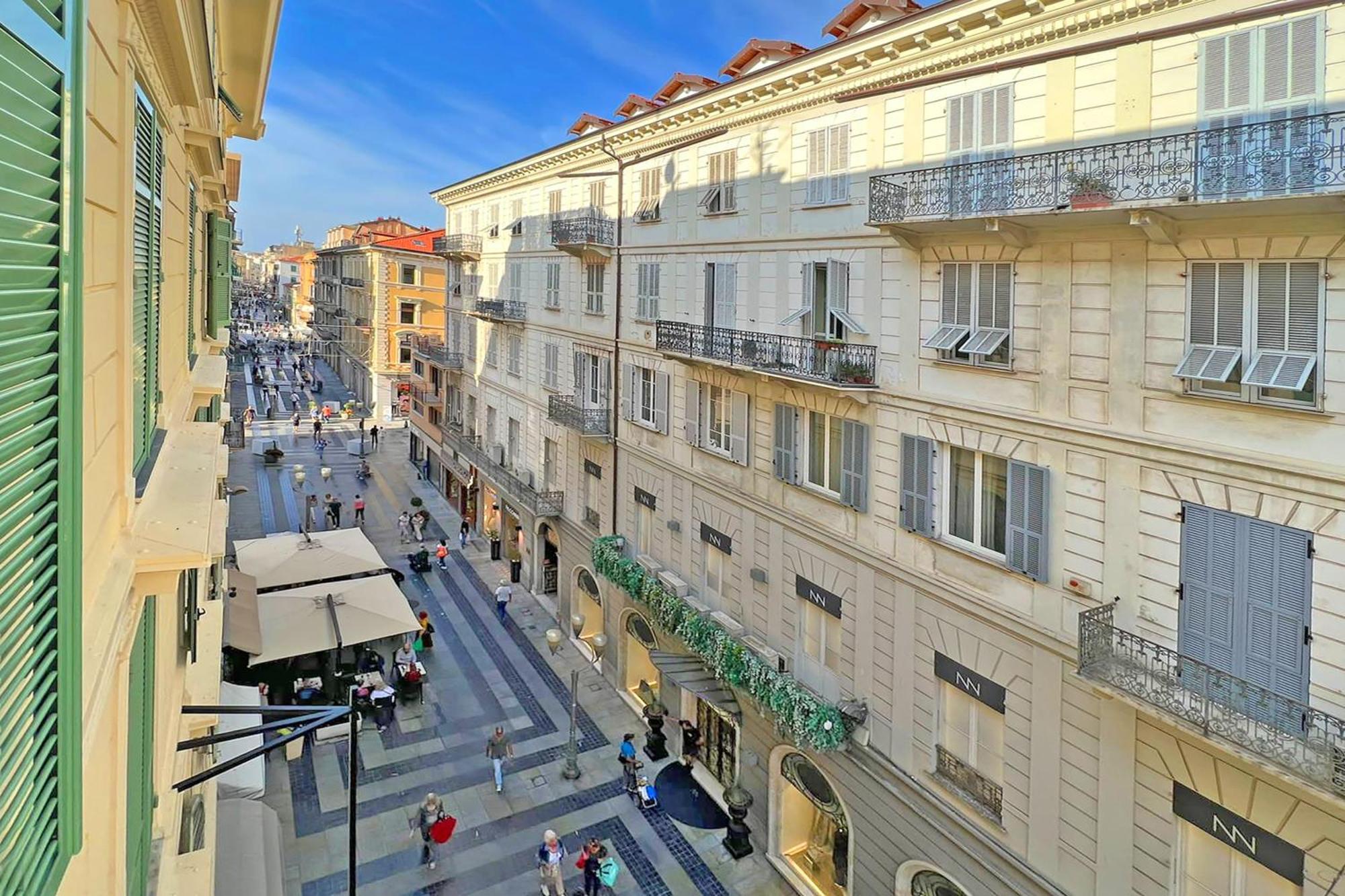 Seven Suites Apartments - Via Matteotti 178 Санремо Номер фото