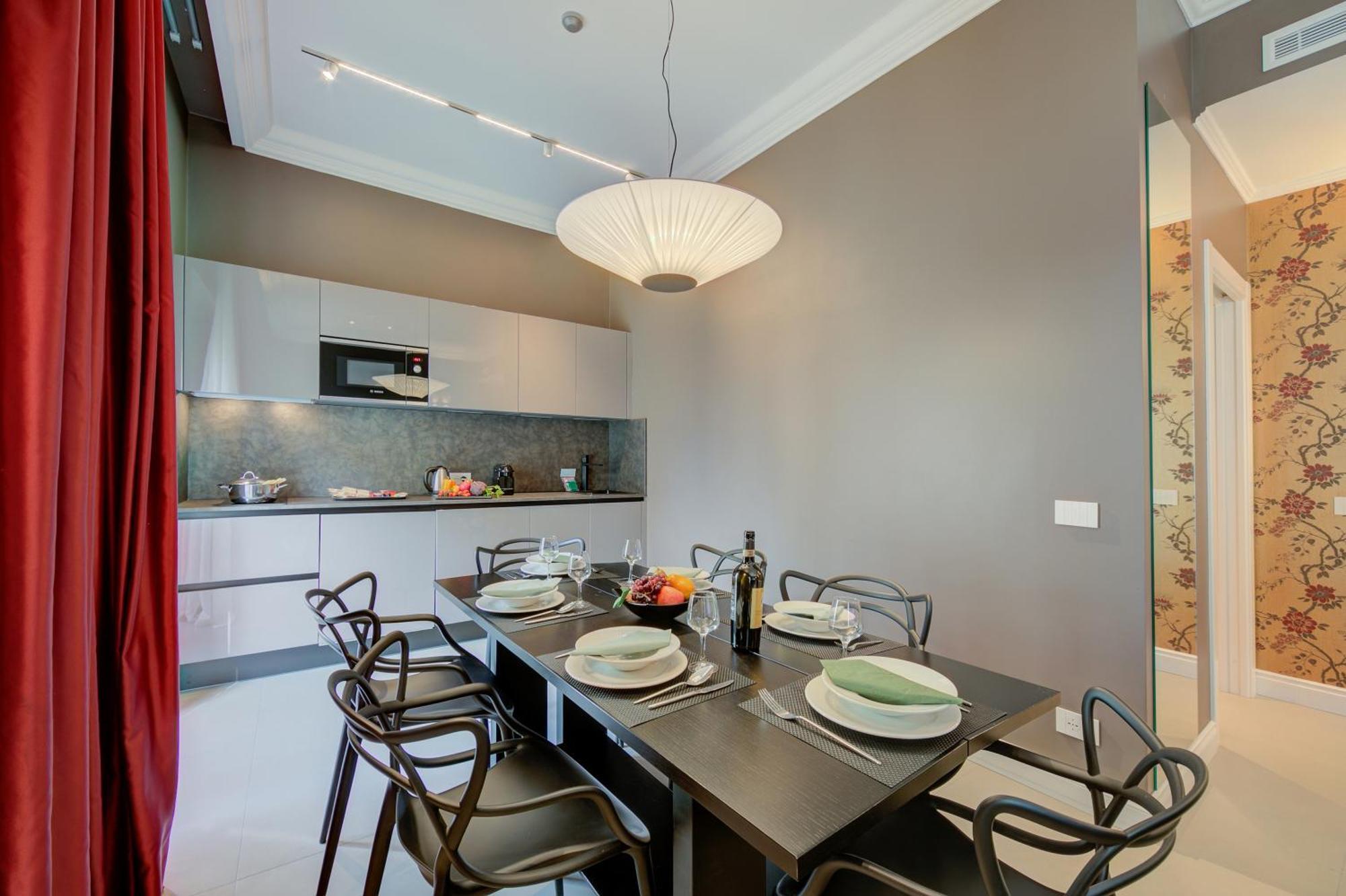 Seven Suites Apartments - Via Matteotti 178 Санремо Экстерьер фото