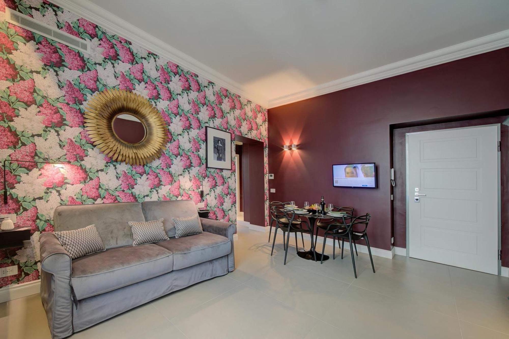 Seven Suites Apartments - Via Matteotti 178 Санремо Экстерьер фото