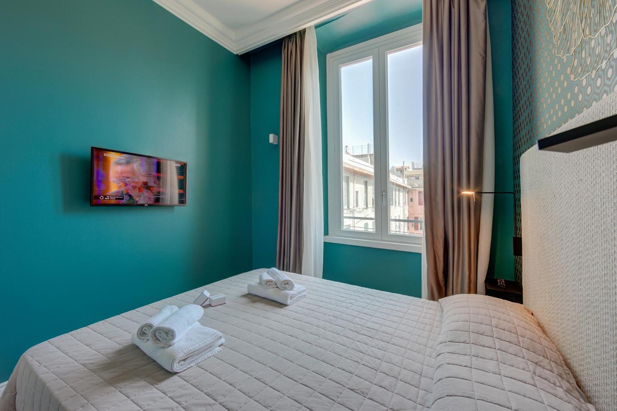 Seven Suites Apartments - Via Matteotti 178 Санремо Экстерьер фото
