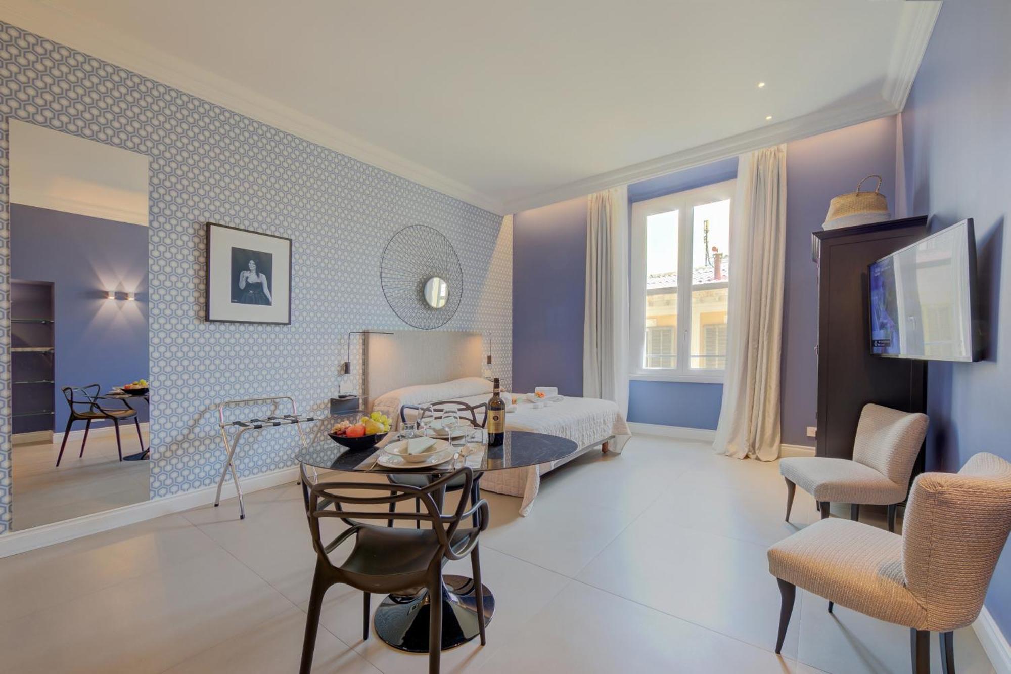 Seven Suites Apartments - Via Matteotti 178 Санремо Экстерьер фото